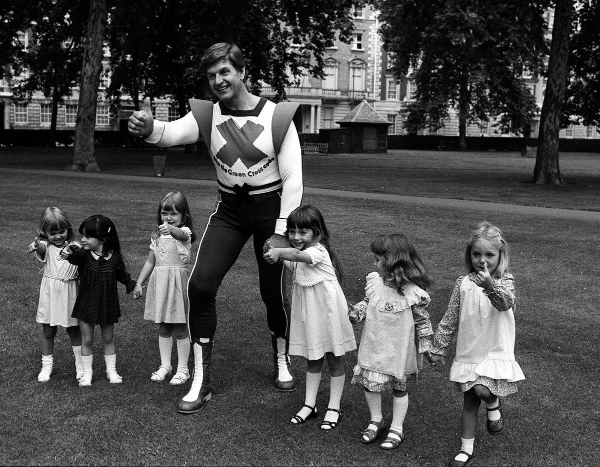 Dave Prowse Miss Pears 1981