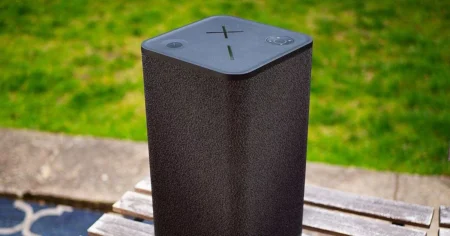 1607002130 Recenzie Ultimate Ears HyperBoom sunetul mare vine intr un pachet mare