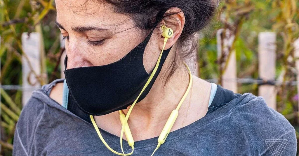 1607052402 Recenzie Beats Flex elementele de baza pentru castile wireless realizate