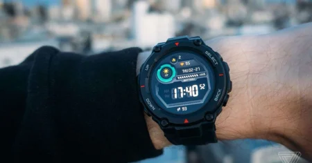 1607283196 Acest ceas inteligent sustinut de Xiaomi are o durata de