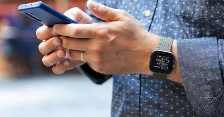 1607715724 Recenzie Fitbit Versa 2 tracker inteligent de fitness ceas inteligent