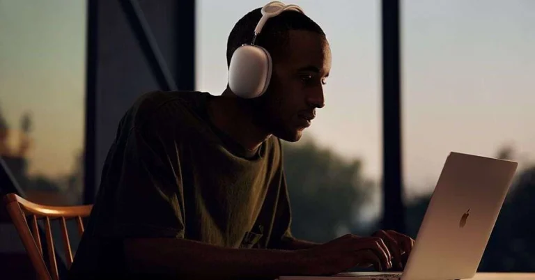 1607828233 Apple AirPods Max cum se cumpara