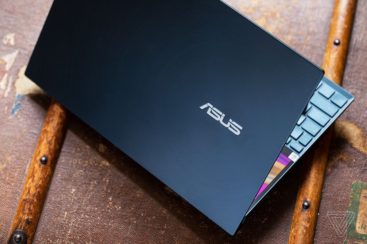 Capac Asus Zenbook Duo
