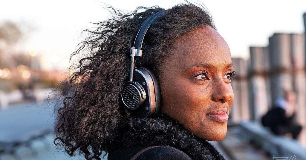 1608220436 Recenzie Master Dynamic MH40 Wireless arata ca 300 USD