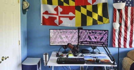 1608442186 Ce e pe biroul tau Taylor Lyles