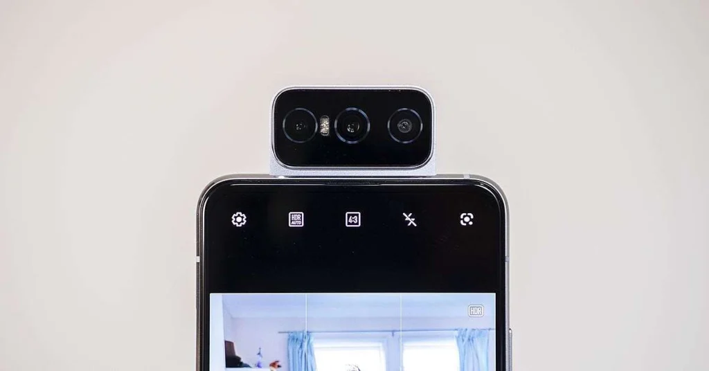 1608563802 Recenzie Asus Zenfone 7 Pro camere distractive cu flipping cu