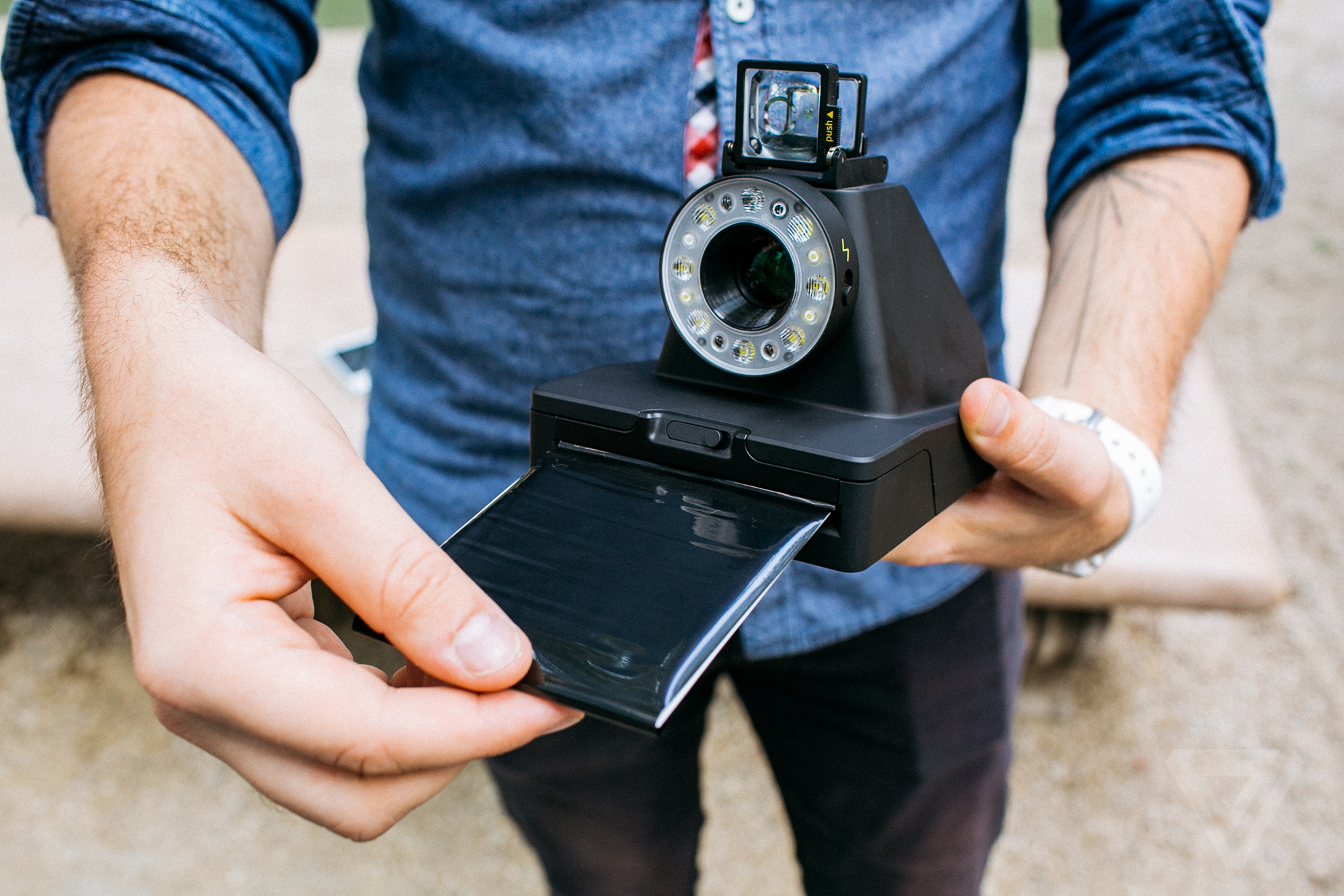 Cameră imposibilă Project I-1