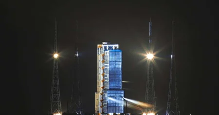 China lanseaza o misiune ambitioasa de a aduce inapoi mostre