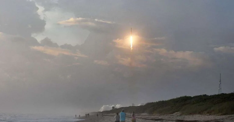 Inginerii SpaceX care dețin un Reddit AMA pe beta-ul Better Than Nothing al lui Starlink Inginerii SpaceX care detin un Reddit AMA pe beta ul Better