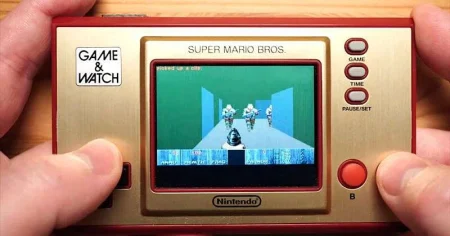 Nintendos Game Watch poate rula Doom abia