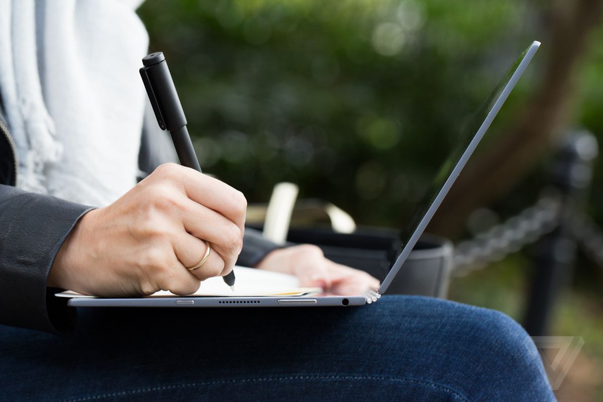 Lenovo-yoga-book-2016