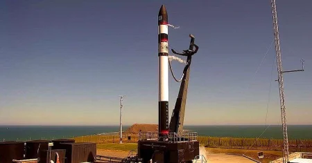 Rocket Lab isi aduce cu succes racheta inapoi pe Pamant