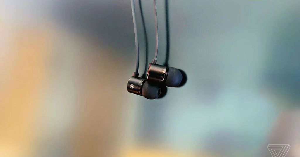 OnePlus USB-C Bullets review: cele mai bune căști USB-C de cumpărat 1609842169 OnePlus USB C Bullets review cele mai bune casti USB C de