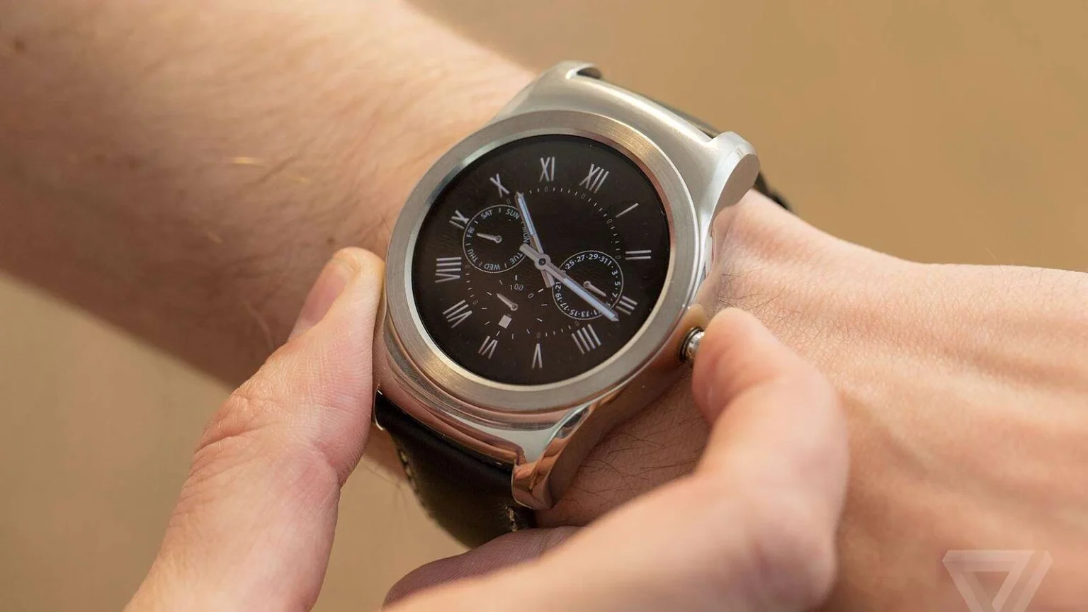 Recenzie LG Watch Urbane 1610238502 Recenzie LG Watch Urbane The Verge