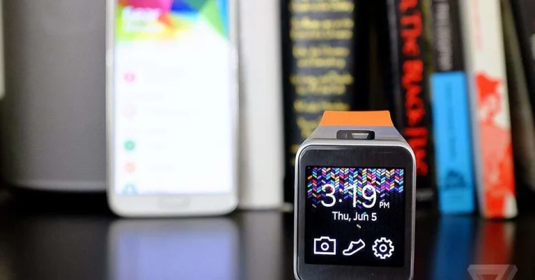 1610815013 Recenzie Samsung Gear 2 The Verge