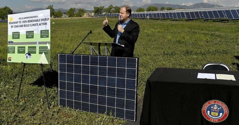 Cum luptă guvernanții pentru locuri de muncă cu energie curată Cum lupta guvernantii pentru locuri de munca cu energie curata