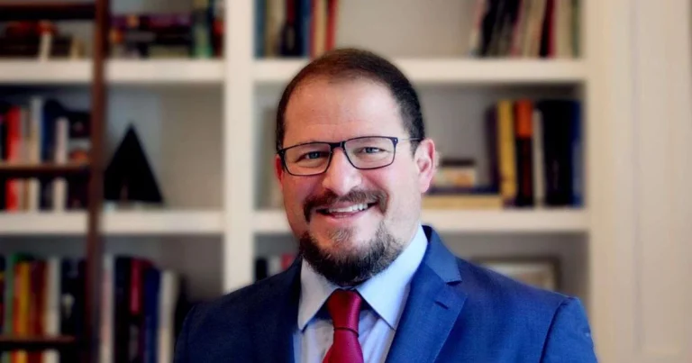 Presedintele Qualcomm Cristiano Amon preia functia de CEO