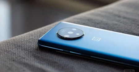 Puteti obtine un OnePlus 7T pentru 300 USD la BH