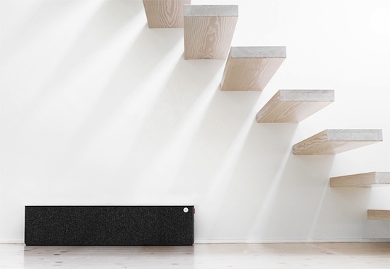 Libratone_lounge_stairs_rgb_550
