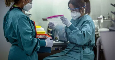 Oficialii FDA participa la un sprint de trei saptamani pentru