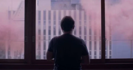 1614800019 Revista Pink Cloud science fiction extrem de prescriptiva despre blocarea in 1200x628