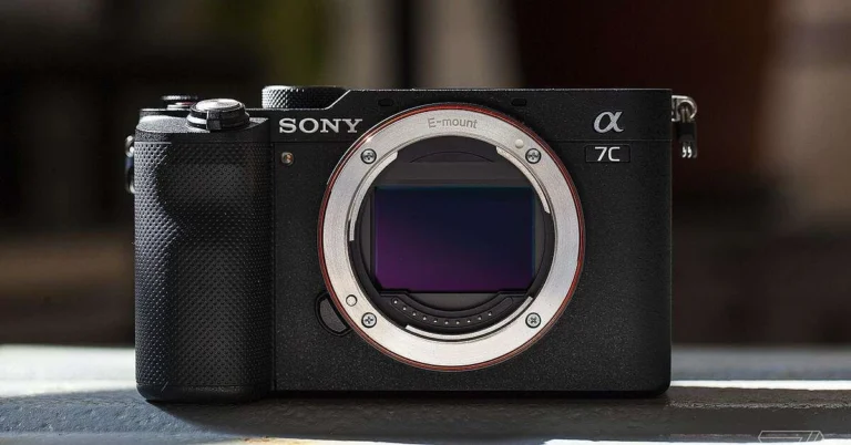 1615490237 Sony A7C Review camera mica senzor mare 1200x628