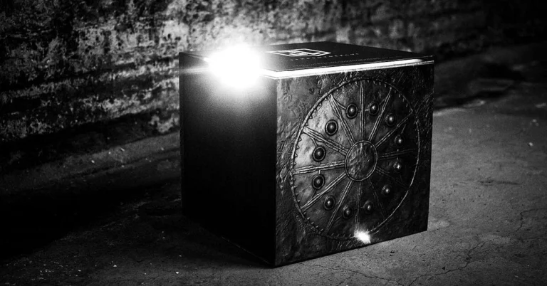 Puteti urmari Snyder Cut in timp ce gustati un kit 1200x628