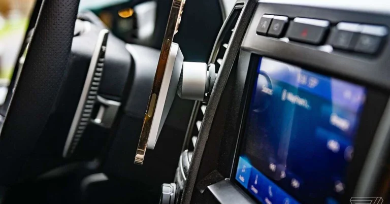 Belkin Car Vent Mount Pro cu recenzie MagSafe: nu este un încărcător 1618605371 Belkin Car Vent Mount Pro cu recenzie MagSafe nu este 1200x628