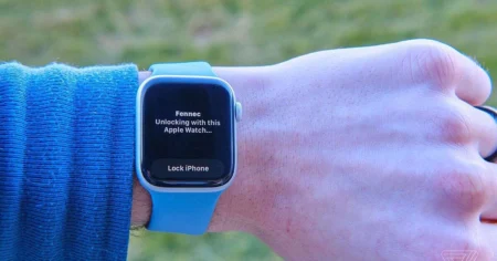 1620038619 Cum deblocati iPhone ul iOS 145 cu Apple Watch 1200x628