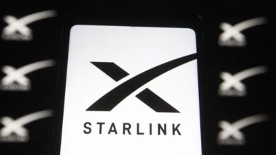 SpaceX castiga aprobarea pentru orbite Starlink inferioare depasind obiectiile rivale