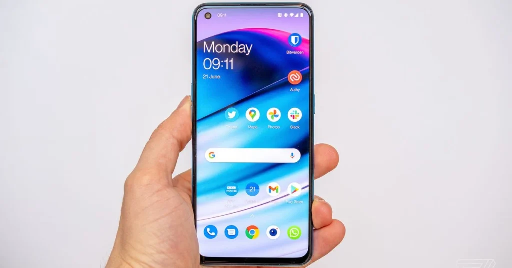 1626264654 Recenzie OnePlus Nord CE 5G dezbracat decupat in spate