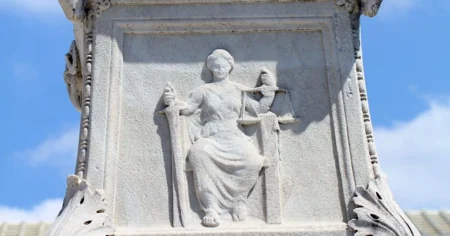 Cum sa gasiti documentele din spatele unor cauze legale mari