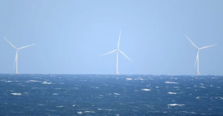 GE proiectează controale pentru turbine eoliene offshore pentru a călători pe valuri 1627907643 GE proiecteaza controale pentru turbine eoliene offshore pentru a calatori