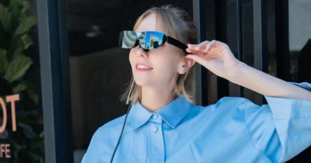 1629348404 Ochelarii de ecran purtabili NxtWear G de la TCL vor