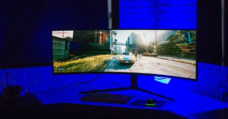 1630213112 Odyssey Neo G9 de la Samsung este un televizor de