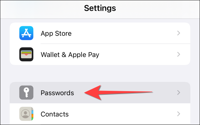 Selectați "Parole" opțiune din "Setări" aplicație pe iPhone sau iPad.