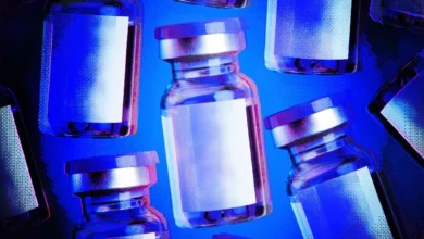 Oamenii imunocompromisi pot primi al treilea vaccin COVID 19 spune FDA