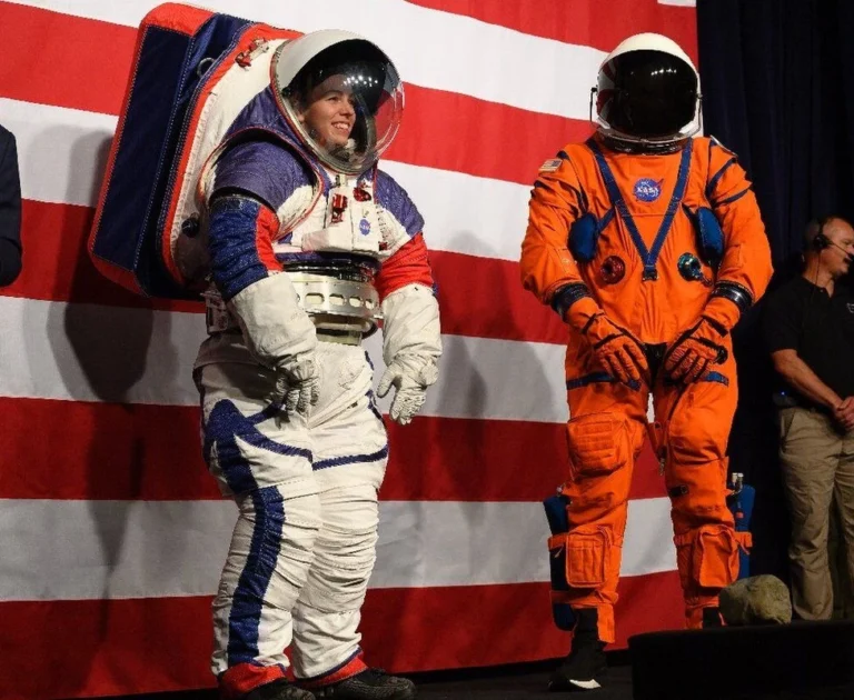 newitro costume spatiale nasa