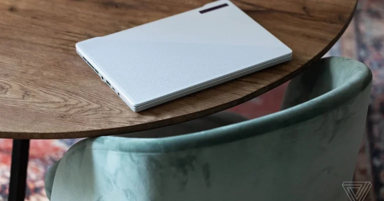 Recenzie Asus ROG Zephyrus G14 (2021): tăiată de Blade 1633746016 Recenzie Asus ROG Zephyrus G14 2021 taiata de Blade