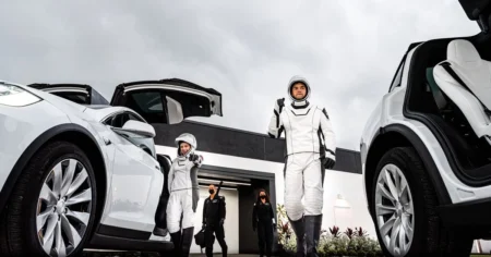 Cum sa urmariti lansarea Inspiration4 prima misiune complet spatiala a