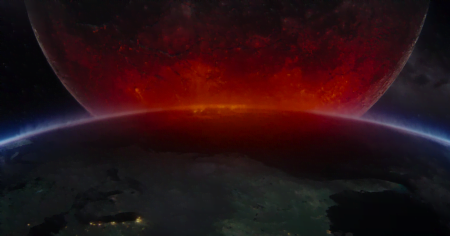 Moonfall este un film dezastru despre caderea Lunii