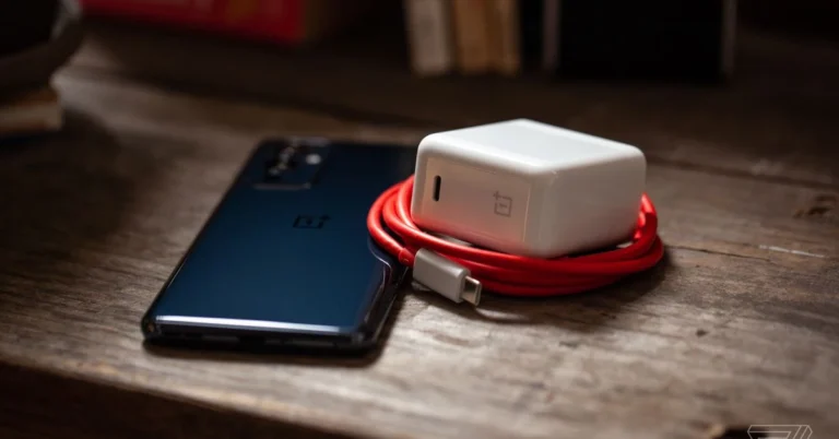 OnePlus spune că nu există 9T în acest an, pilotul 2022 va rula Oppo OS combinat OnePlus spune ca nu exista 9T in acest an pilotul