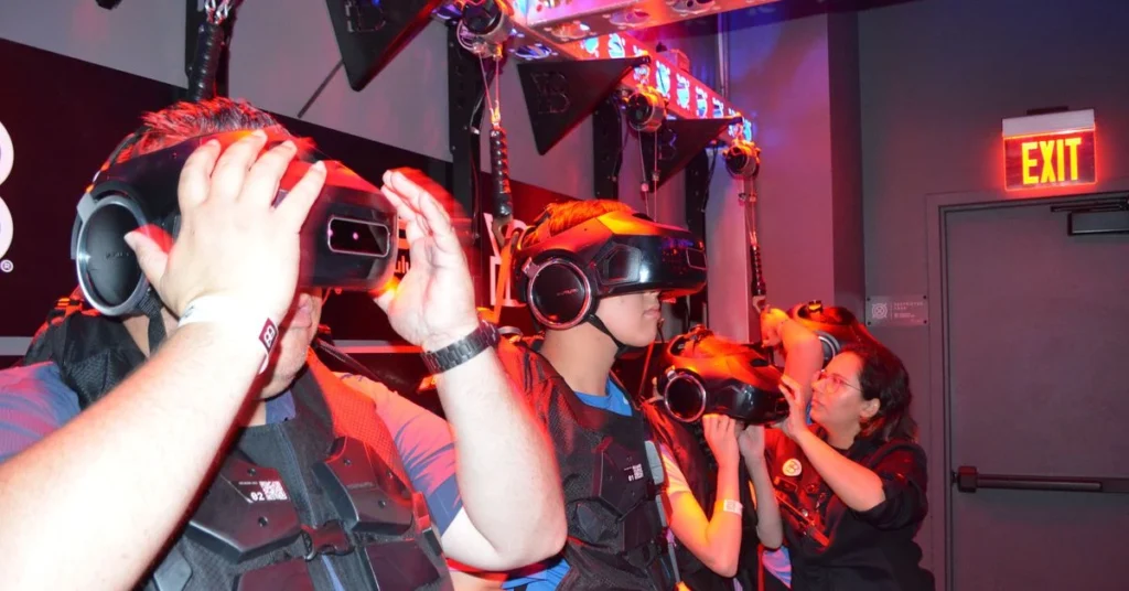 S ar putea sa vina mai multe din parcul tematic VR