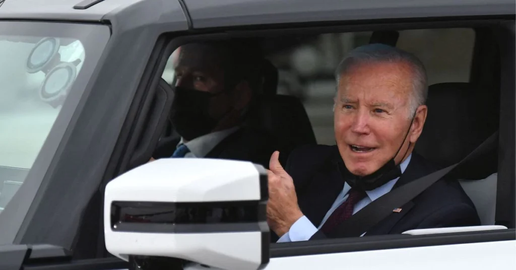 Biden vrea ca guvernul SUA sa elimine emisiile de CO2