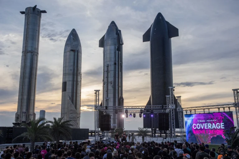 T-Mobile și SpaceX Starlink spun că telefonul tău 5G se va conecta la sateliți anul viitor newit spacex tmobile 5g