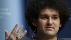 Sam Bankman-Fried a fost condamnat la 25 de ani de închisoare pentru fraudă FTX newit ro amazon seriale online ftx
