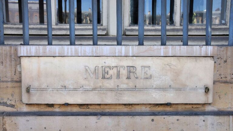 newit ro cine a inventat sistemul metric