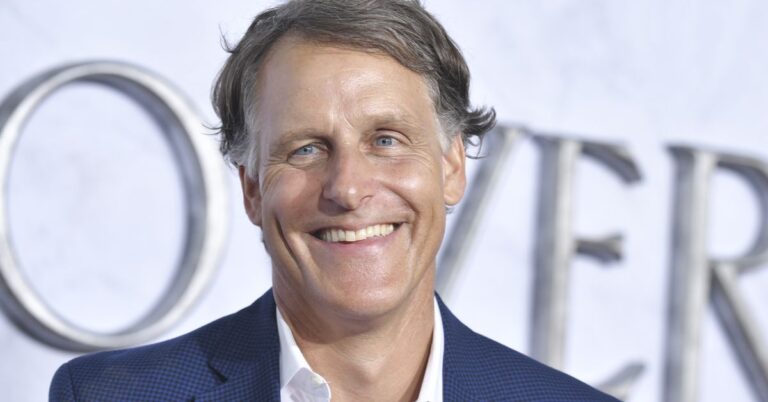 newit ro presedinte amazon se retrage