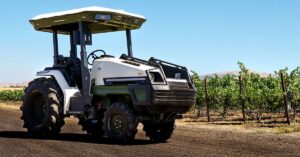 Tractoarele robot electrice alimentate cu cipuri Nvidia AI sunt aici newit ro tractor robot electric NVIDIA Jetson Powers Monarch Tractor