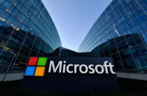 Microsoft se pregătește să concedieze mii de angajați mâine newit ro microsoft cumpara netflix